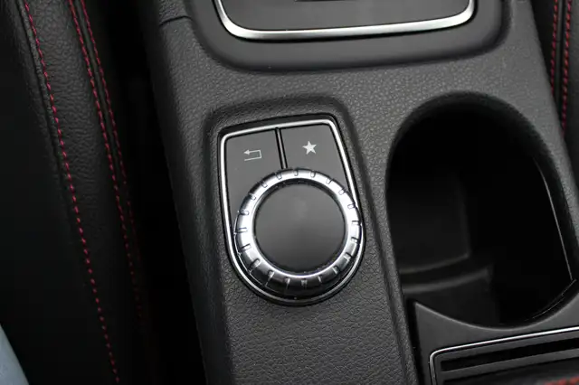Mercedes-Benz A-Class view 26