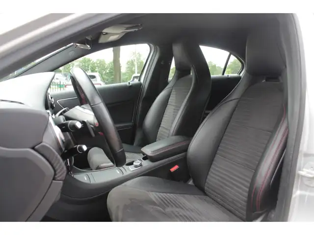 Mercedes-Benz A-Class view 4