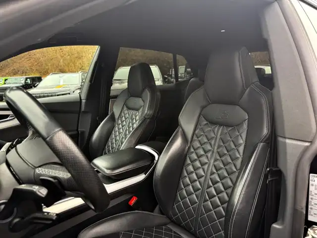 Audi Q8 60 TFSI e quattro Ansicht 17