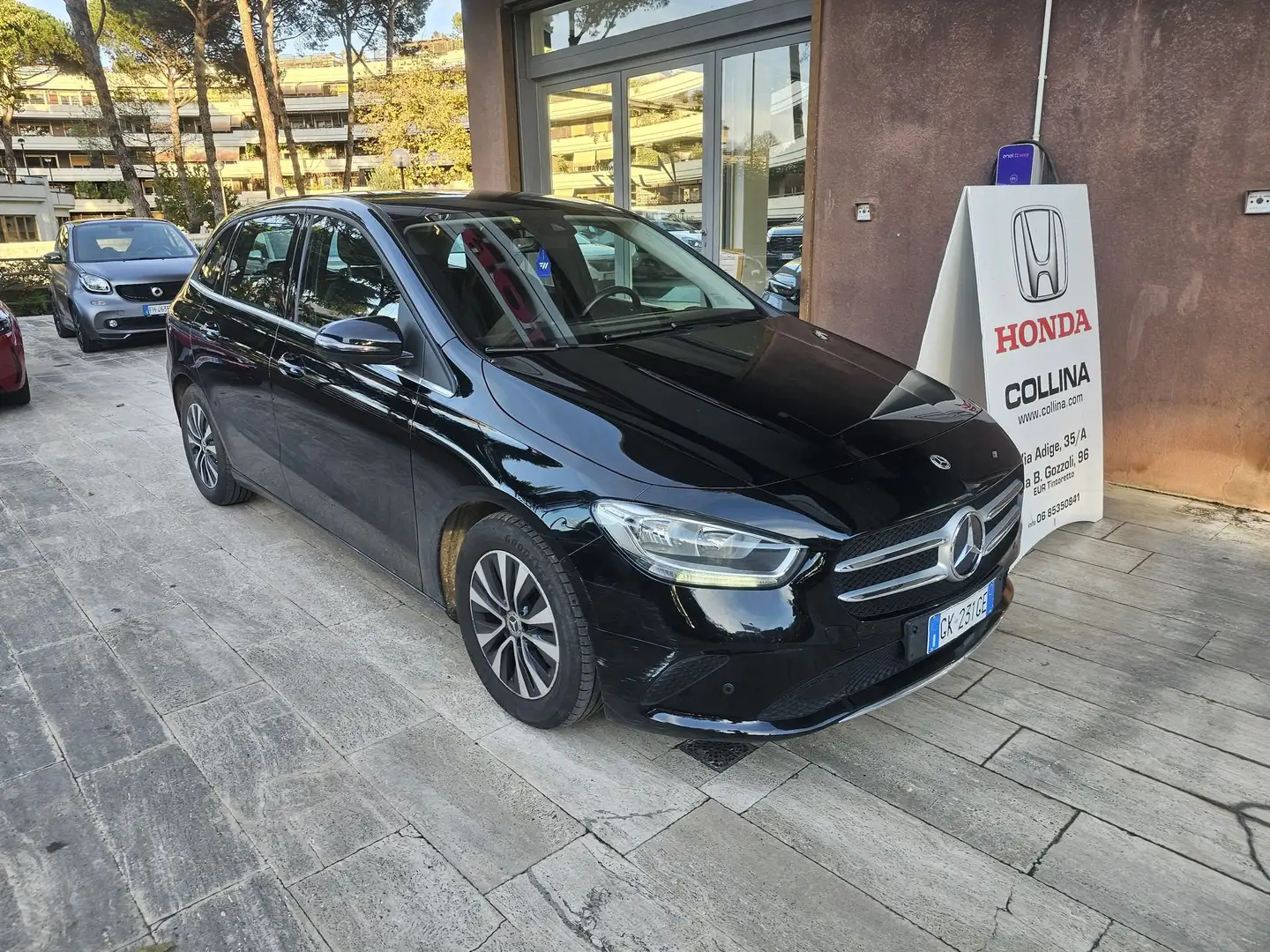 Mercedes-Benz B 180 B 180 d Automatic Sport Noir - 2