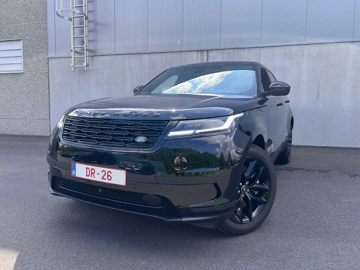 Land Rover Range Rover Velar P400E S AWD Noir - 1
