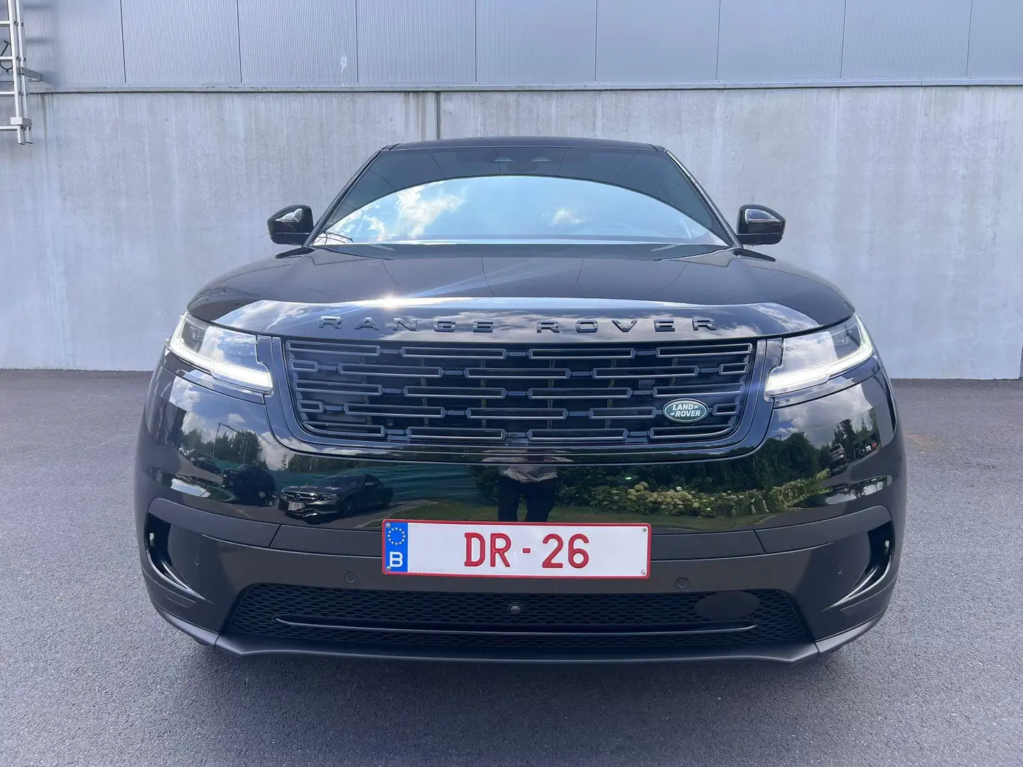 Land Rover Range Rover Velar P400E S AWD Noir - 2