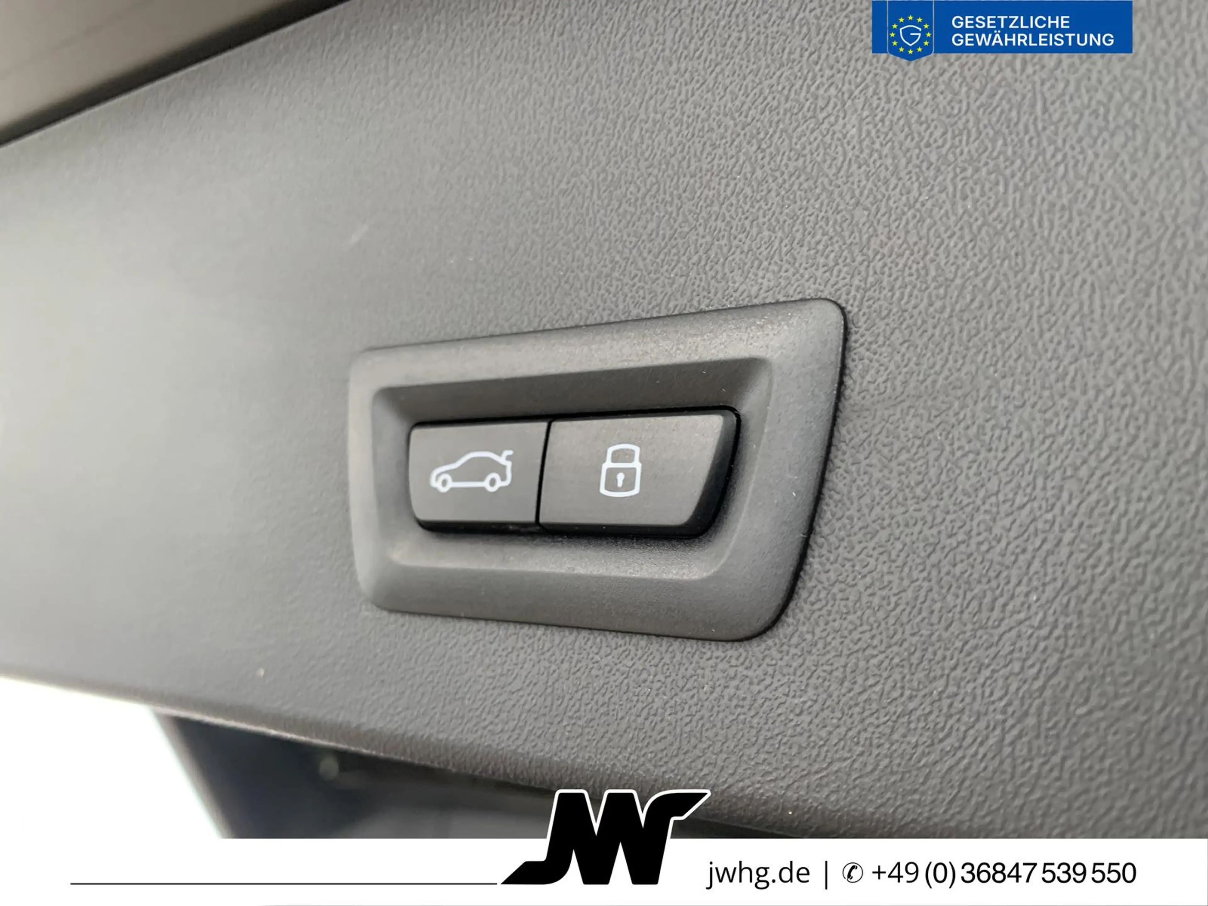 BMW X3 20 d M Sport newMod FROZEN/DR-PRO/360/HUD/AHK — photo 7