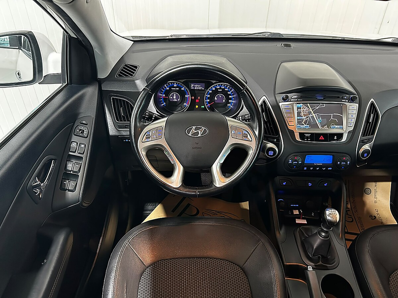 Hyundai iX35 2,0 CRDi UpGrade 4WD ALLRAD//ANHÄNGERKUPPLUNG// — photo 8
