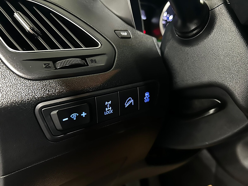 Hyundai iX35 2,0 CRDi UpGrade 4WD ALLRAD//ANHÄNGERKUPPLUNG// — photo 14