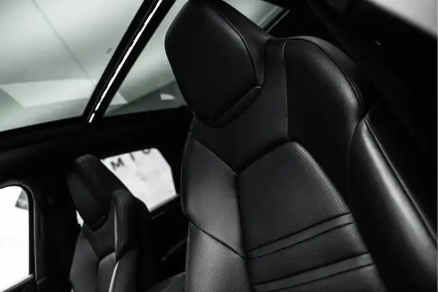 Porsche Cayenne view 16