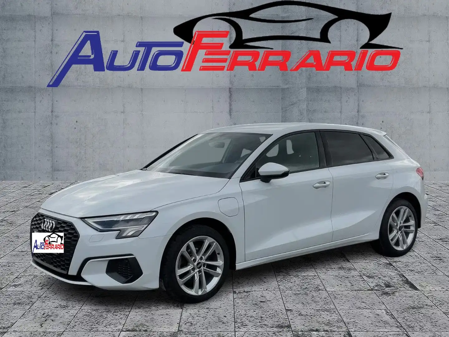 Audi A3 40 LED ANDROID AUTO NAVYSENS PARK DOPPIVETRI SCURI - 1