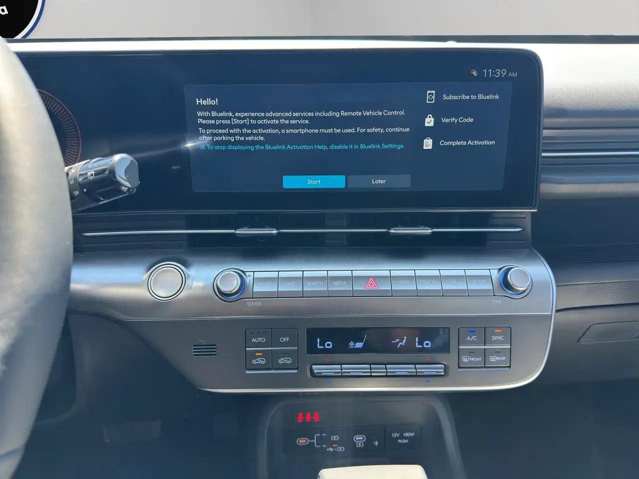 Hyundai KONA снимка Hyundai KONA
