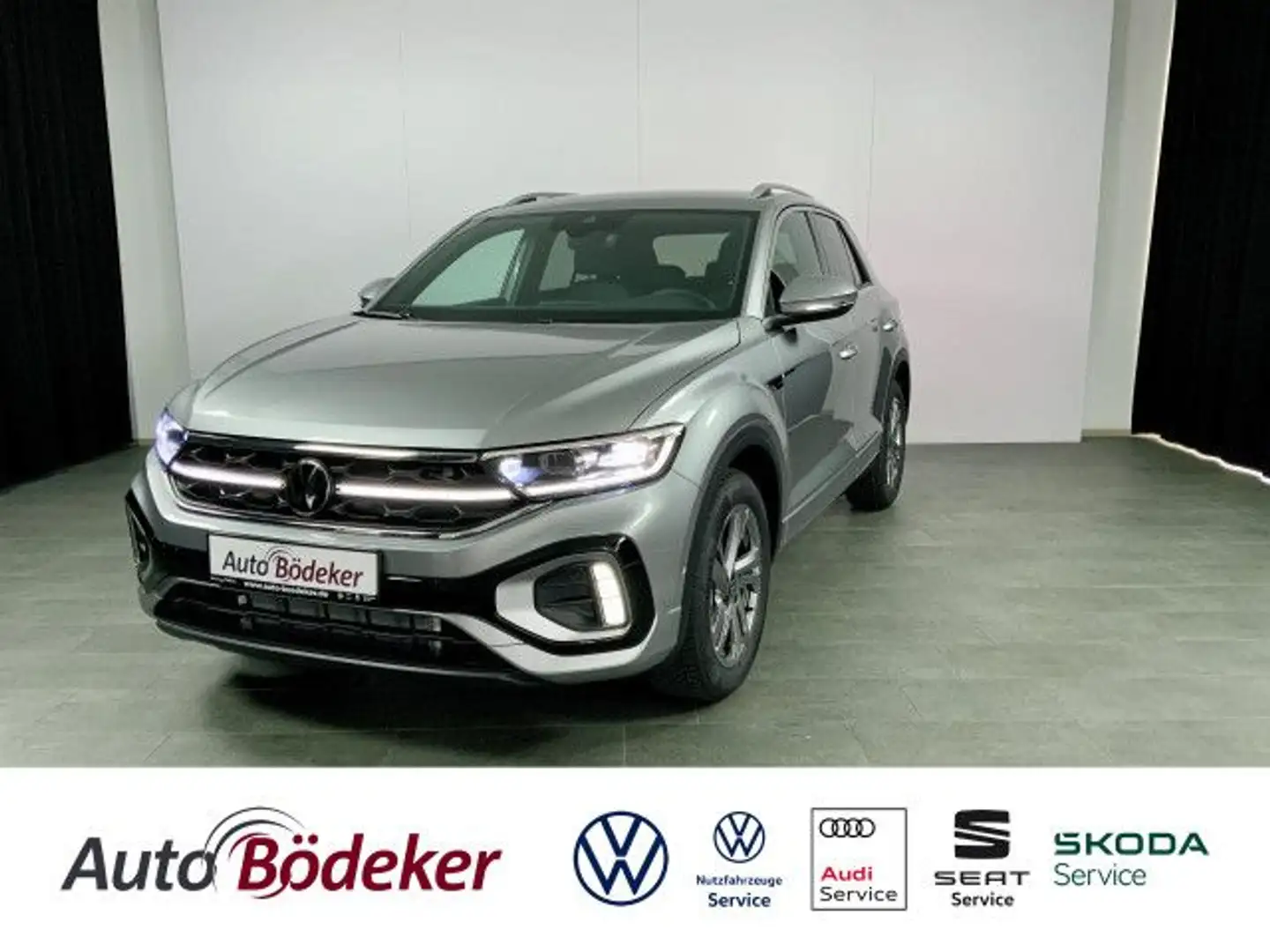 Volkswagen T-Roc R-Line 1.5 l TSI OPF 110 kW (150 PS) Navi Срібний - 1