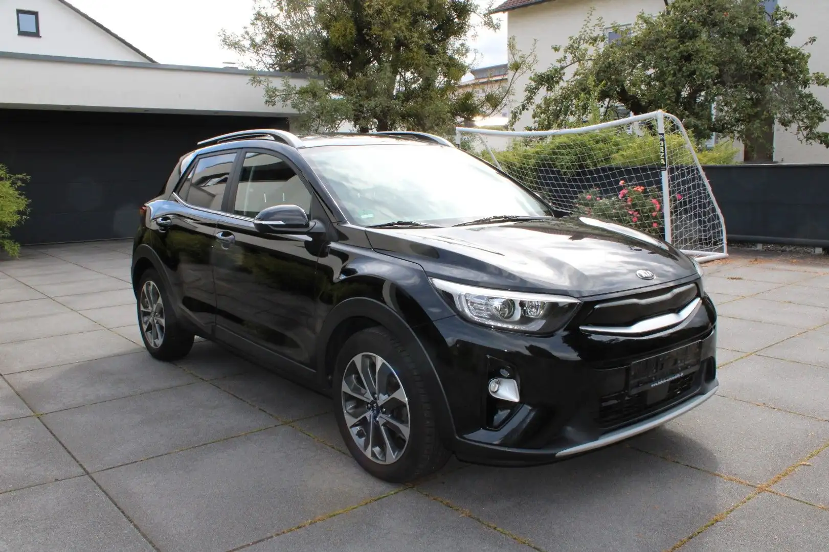 Kia Stonic Spirit*TEMPO/DAB/NAVI/CAM/KLIMA* Noir - 2