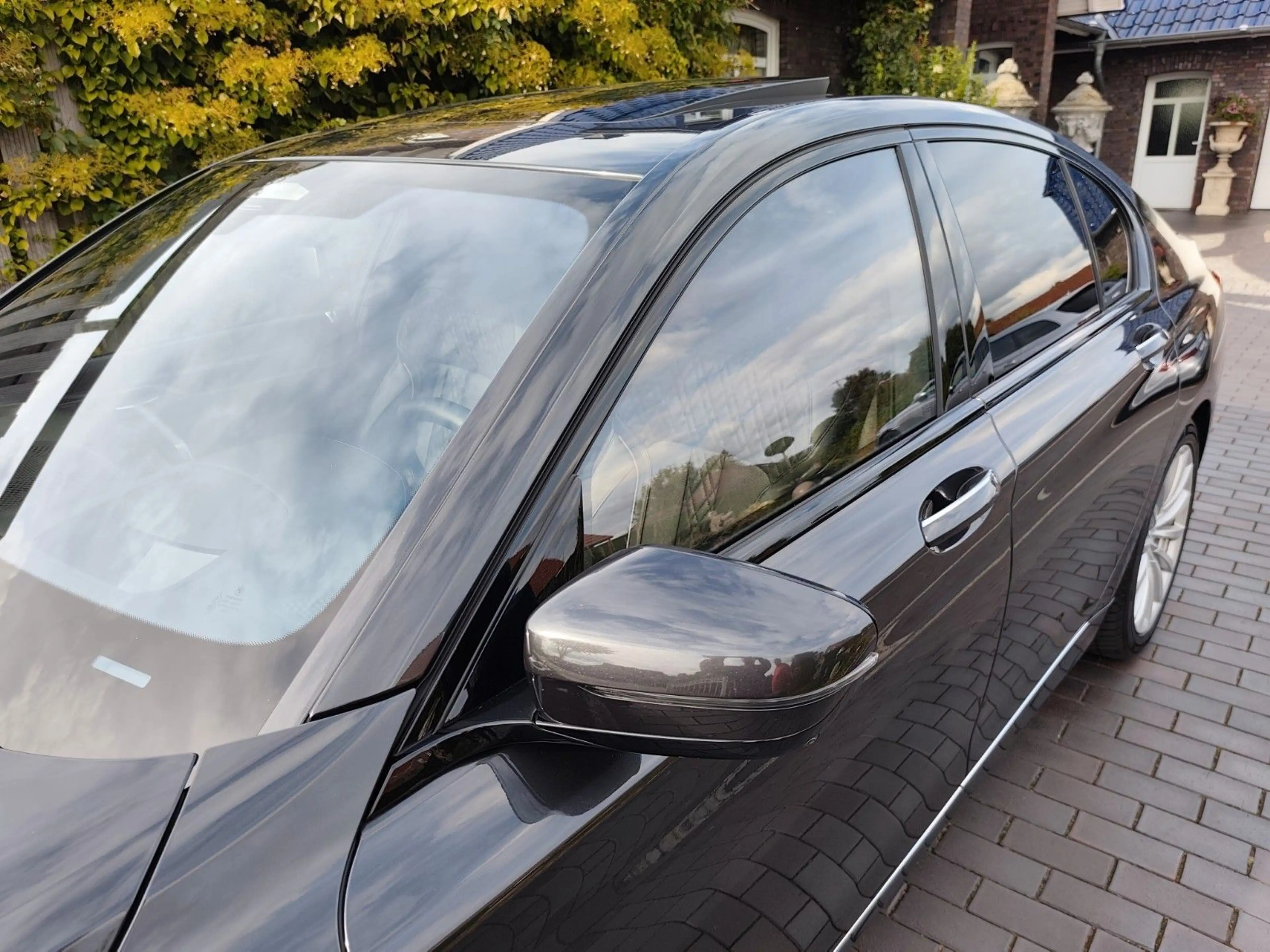 BMW 750 i V8 Bi-Turbo°Voll°Nappa°Laser°el.AHK°Traum — photo 14