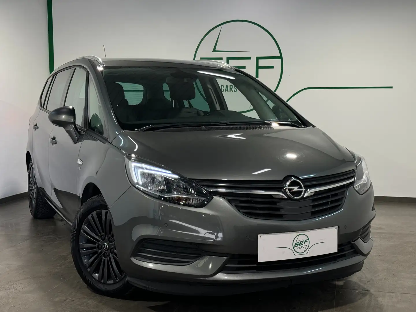 Opel Zafira ** 1.6 CDTi ** GPS ** Cuir ** Garantie  12 mois ** Šedá - 1