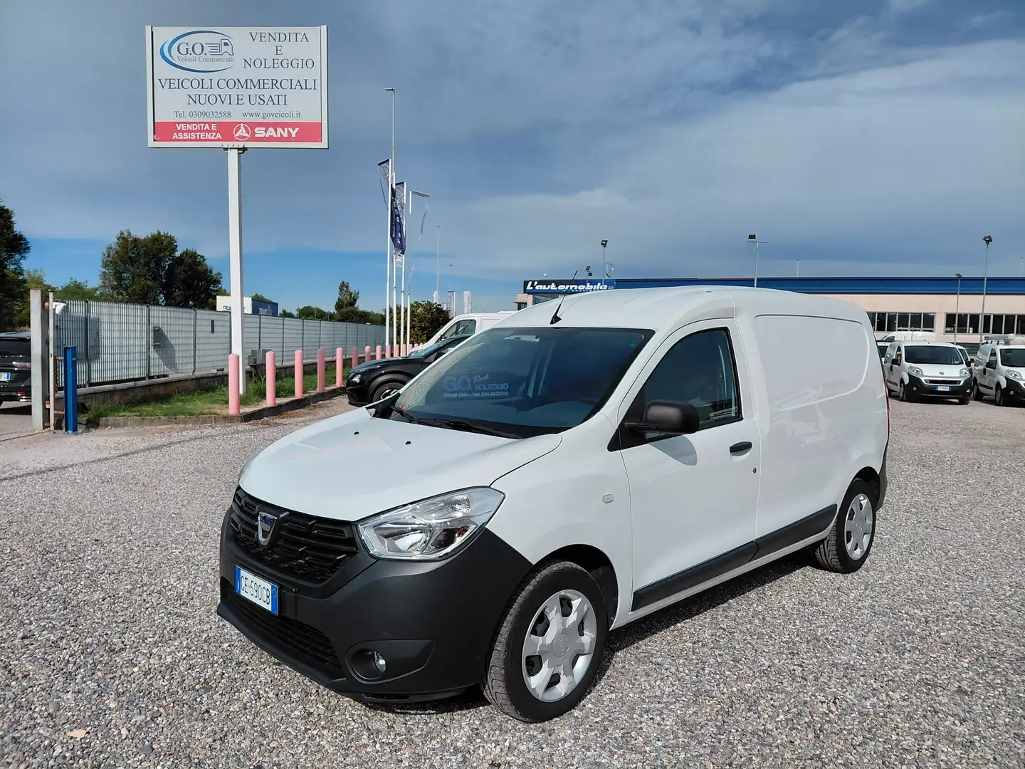 Dacia Dokker 1.5DCI 75CV EURO6D-TEMP 87000KM Blanc - 1