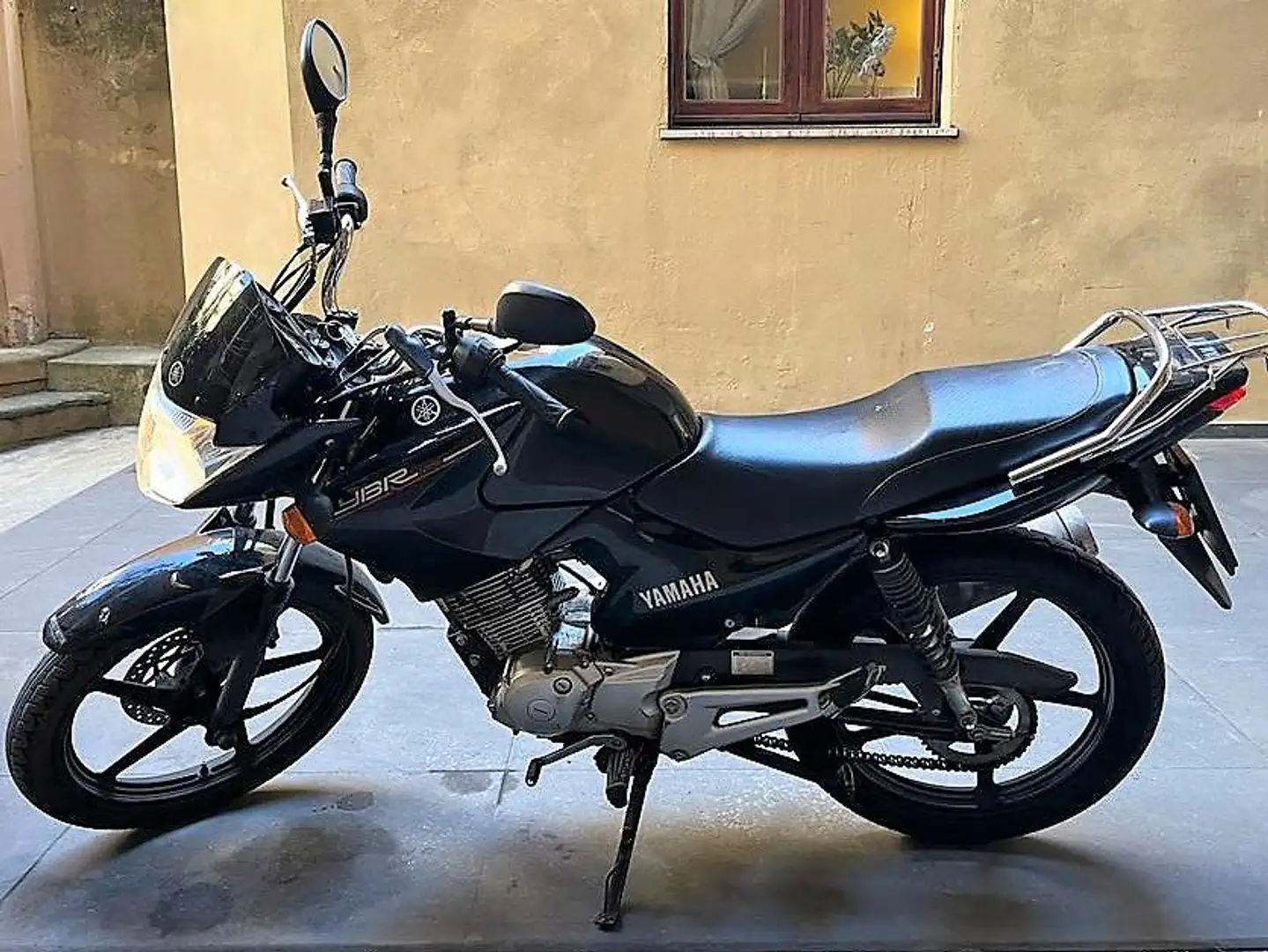 Yamaha YBR 125 Fekete - 1