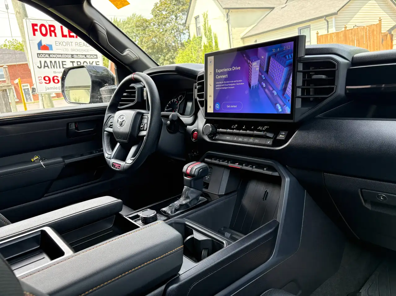 Toyota Tundra photo Toyota Tundra