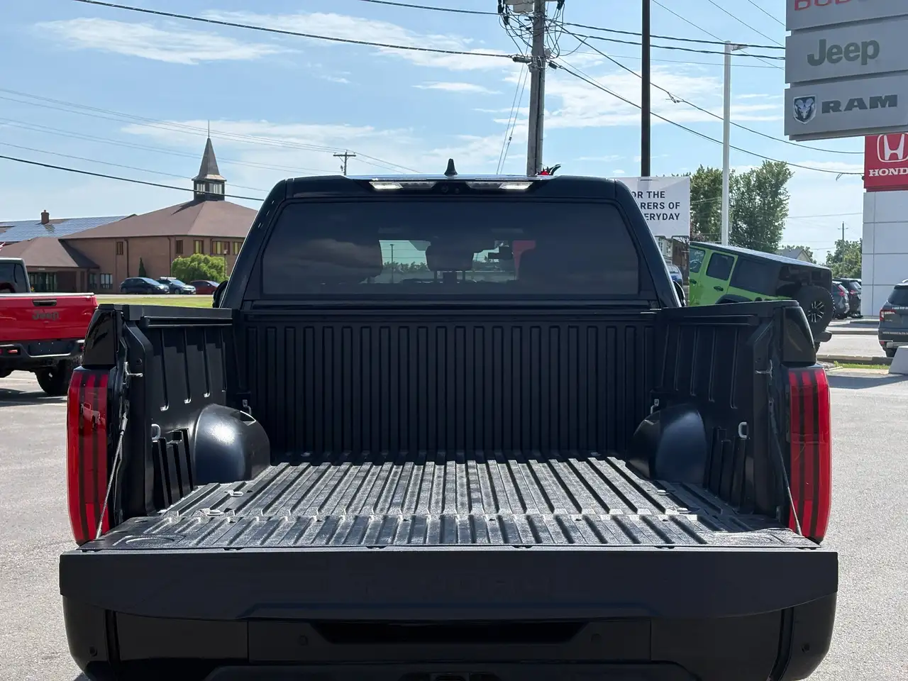 Toyota Tundra photo Toyota Tundra