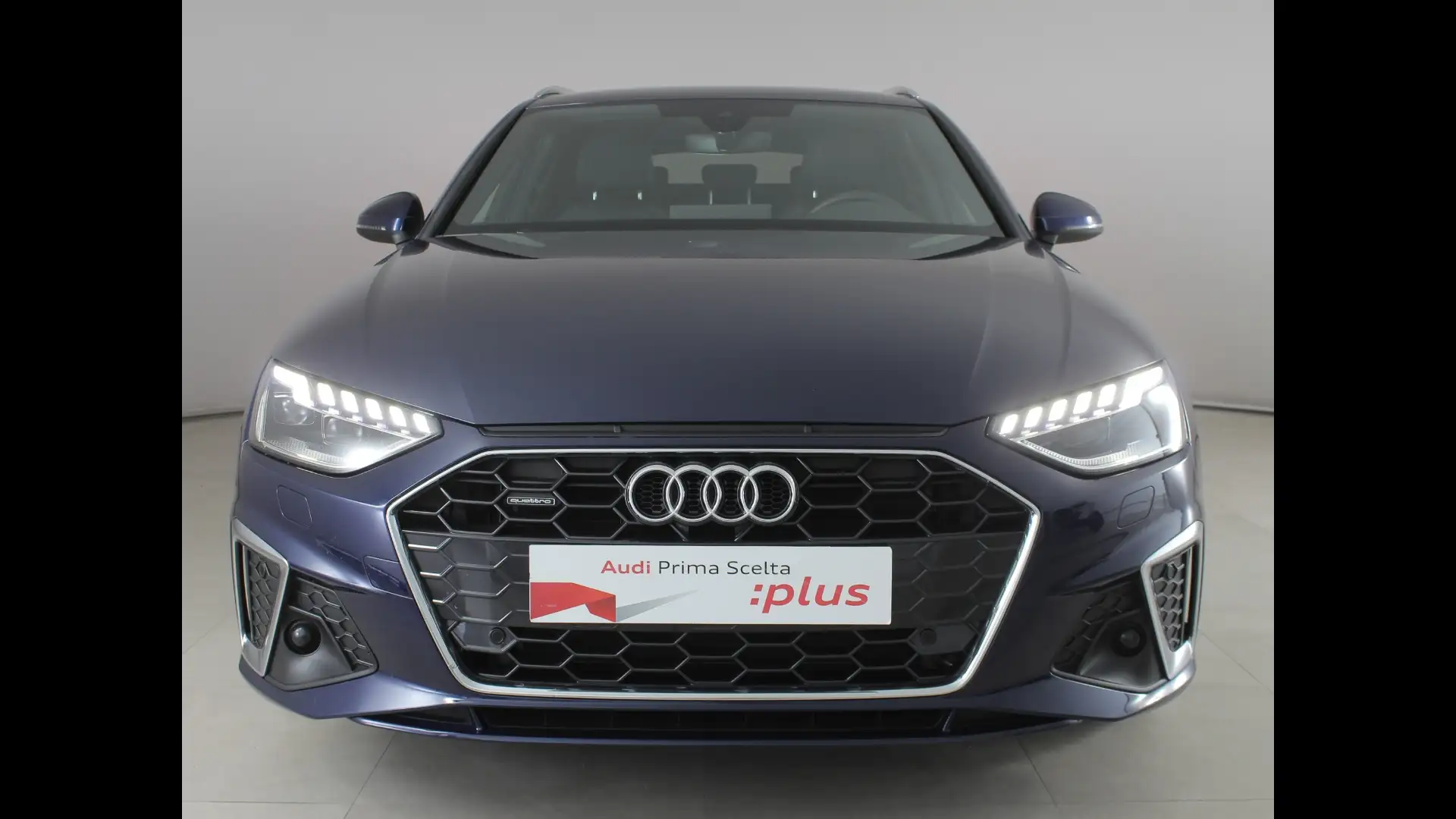 Audi A4 Avant 40 2.0 tdi mhev S line edition quattro 204cv Blu/Azzurro - 2