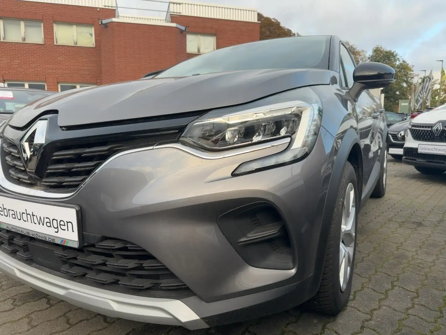 Renault Captur II Evolution Gris - 1