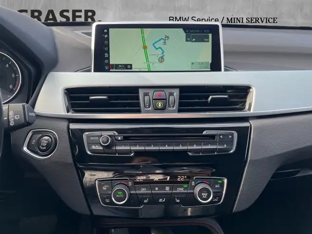 BMW X1 view 11