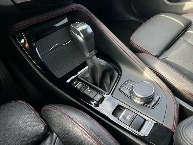BMW X1 view 13