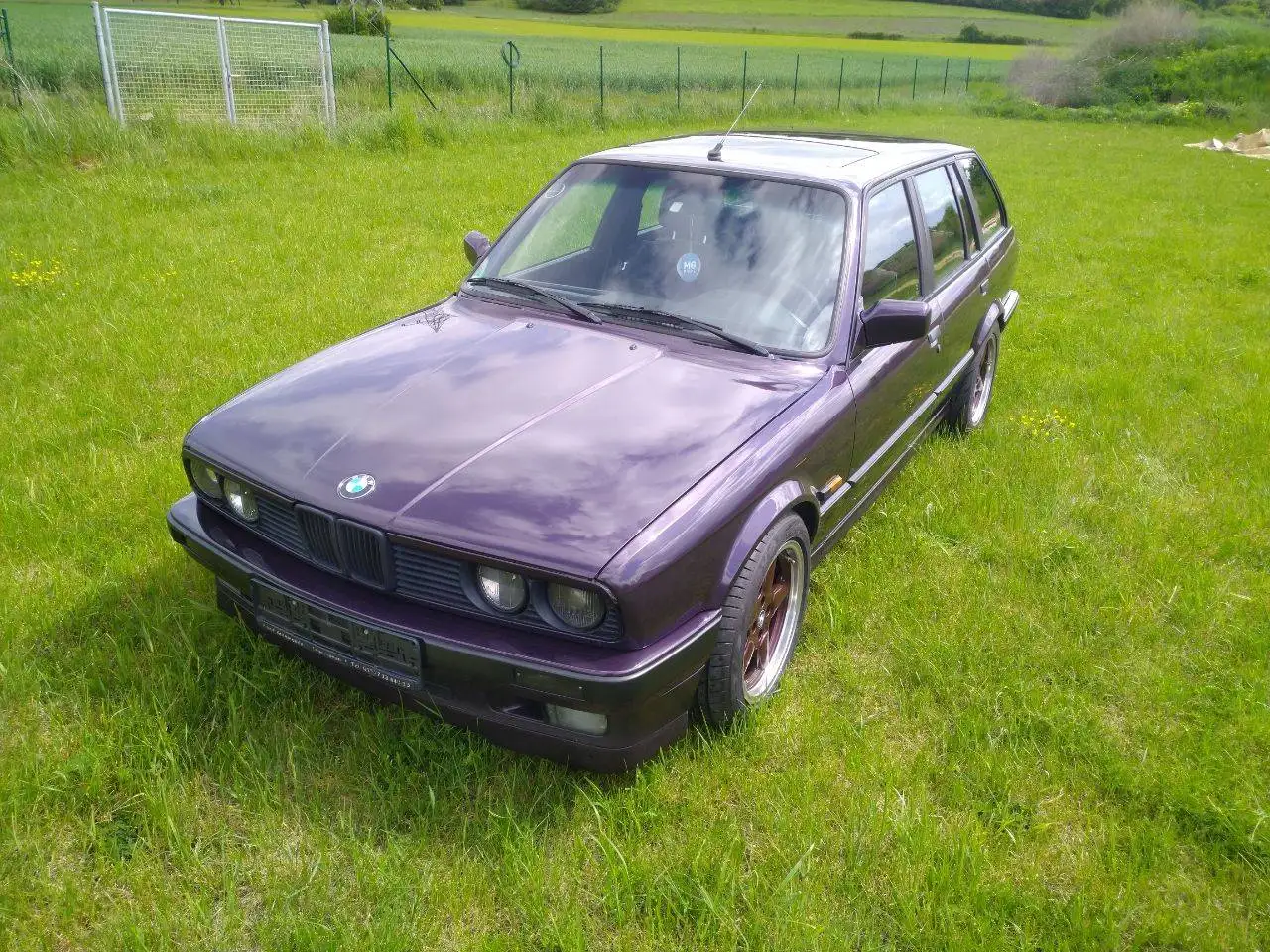 BMW 316i touring Design-Edition, foto 2