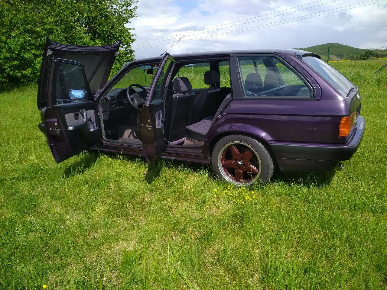 BMW 316i touring Design-Edition, foto 10