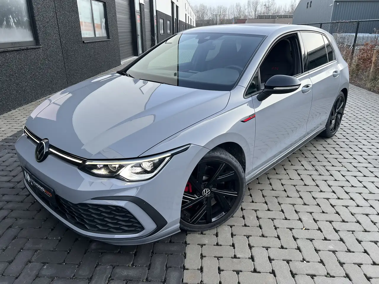 Volkswagen Golf GTI - 12000 Km 2