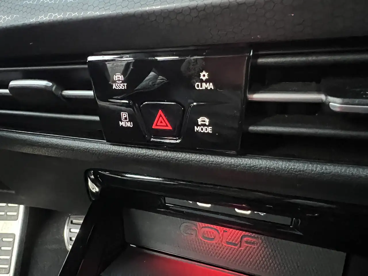 Volkswagen Golf GTI - 12000 Km 15