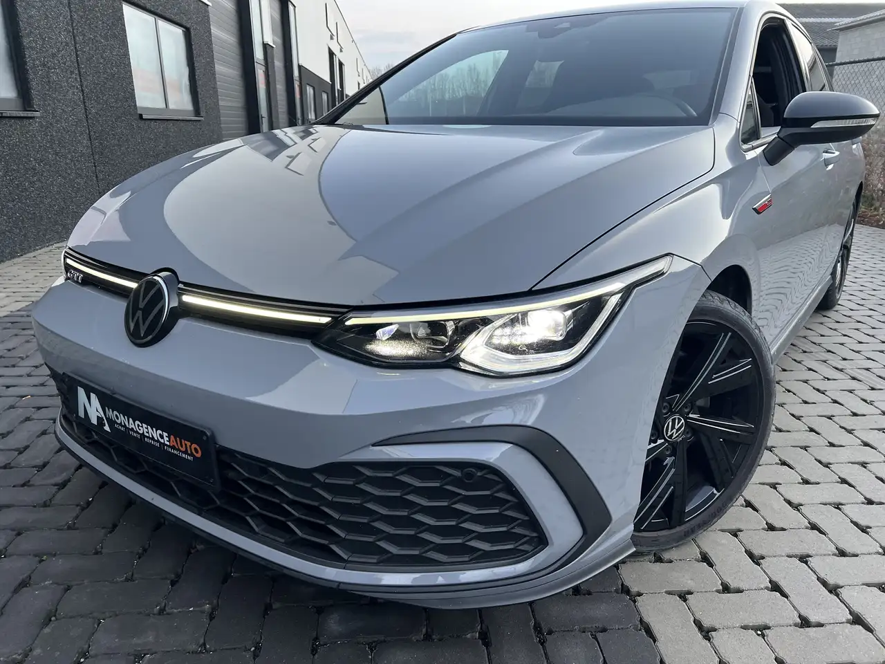 Volkswagen Golf GTI - 12000 Km 3