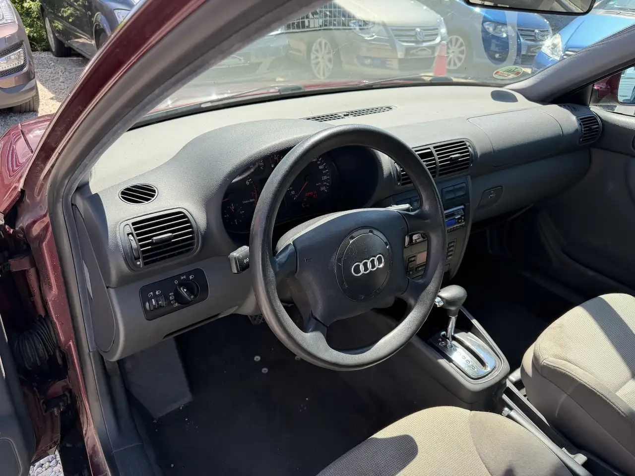 Audi A3 1.6i Attraction Automatik Klima PDC, foto 9