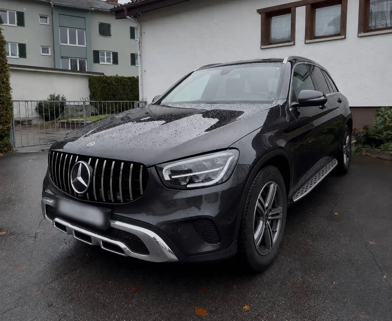 Mercedes-Benz GLC 200 GLC 200 d 4MATIC Aut. Grau - 2