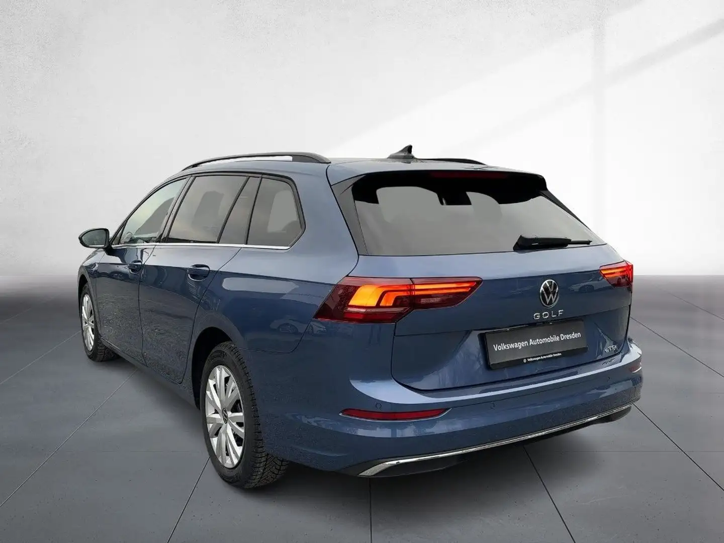 Volkswagen Golf Variant Golf VIII Variant Style 1,5 eTSI DSG AHZV NAVI A Blau - 2