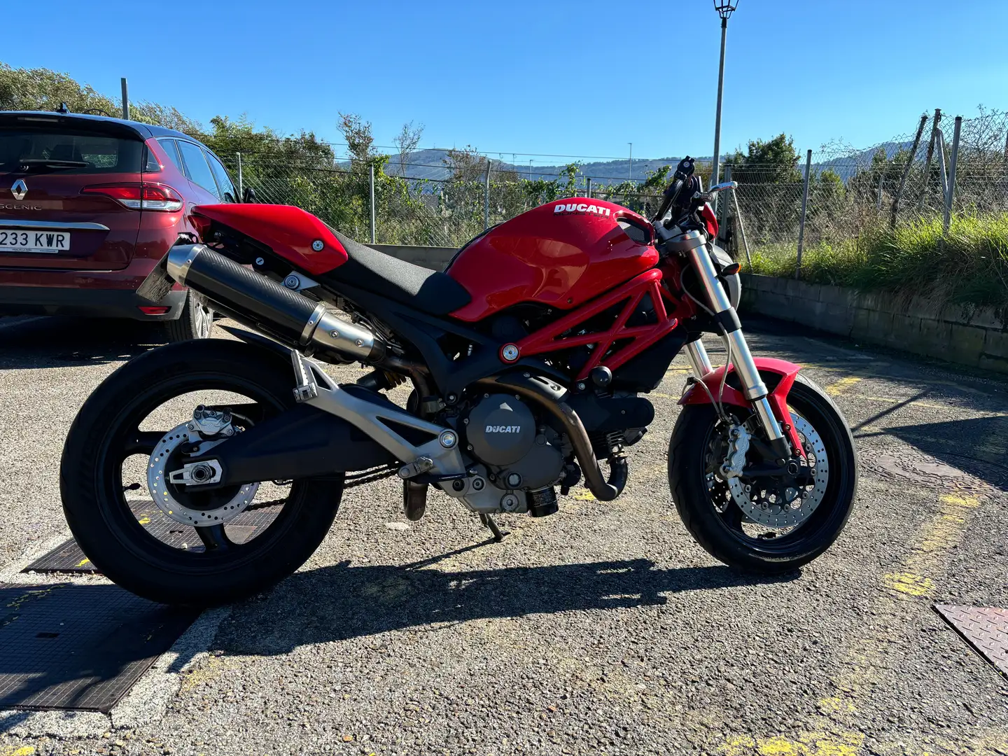 Ducati Monster 696 2009 Красный - 1