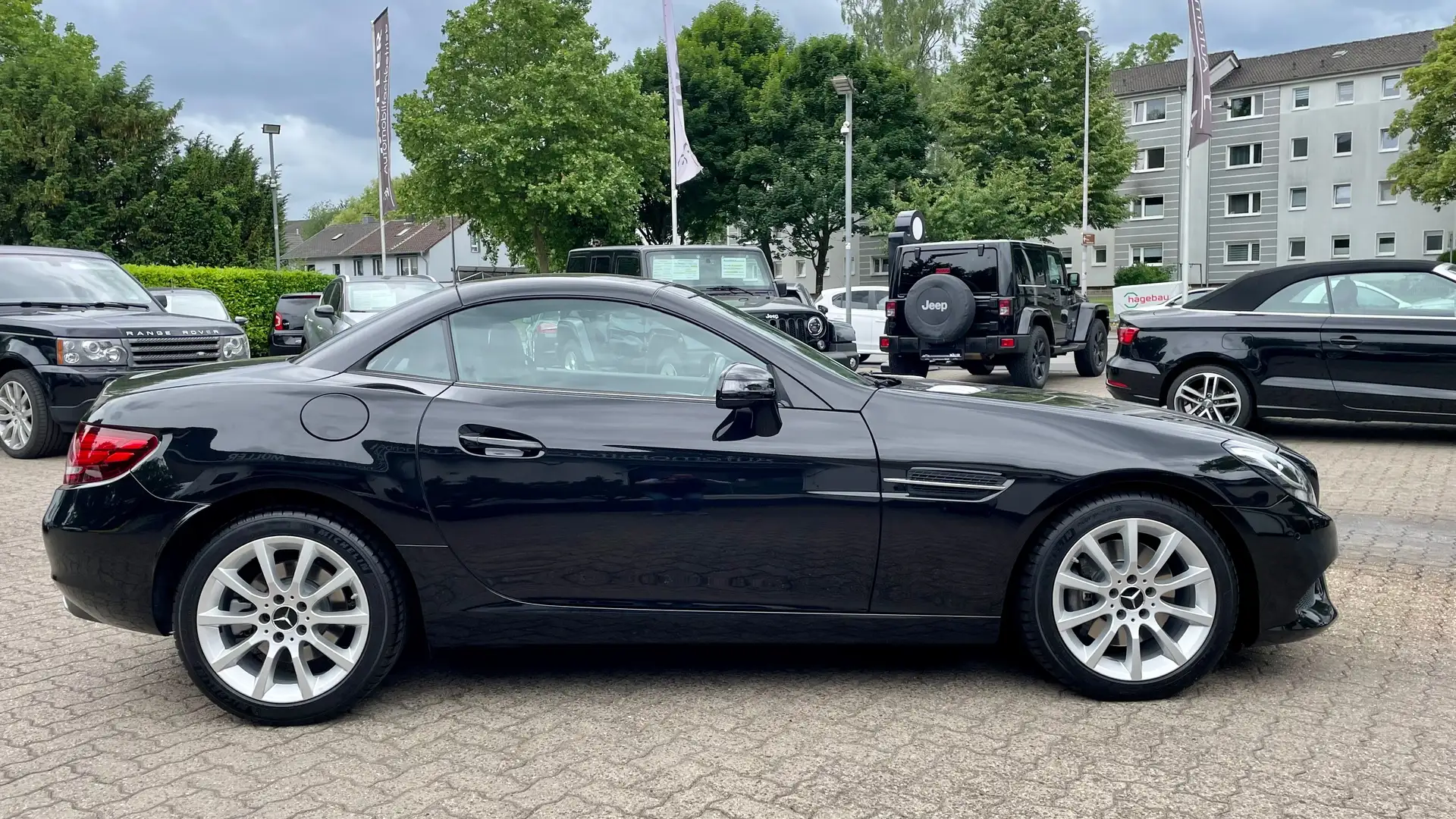Mercedes-Benz SLC 200 AUTOM.+SPORTplus+NAVI+LED+6x INSP.+TRAUMZUSTAND Negru - 2