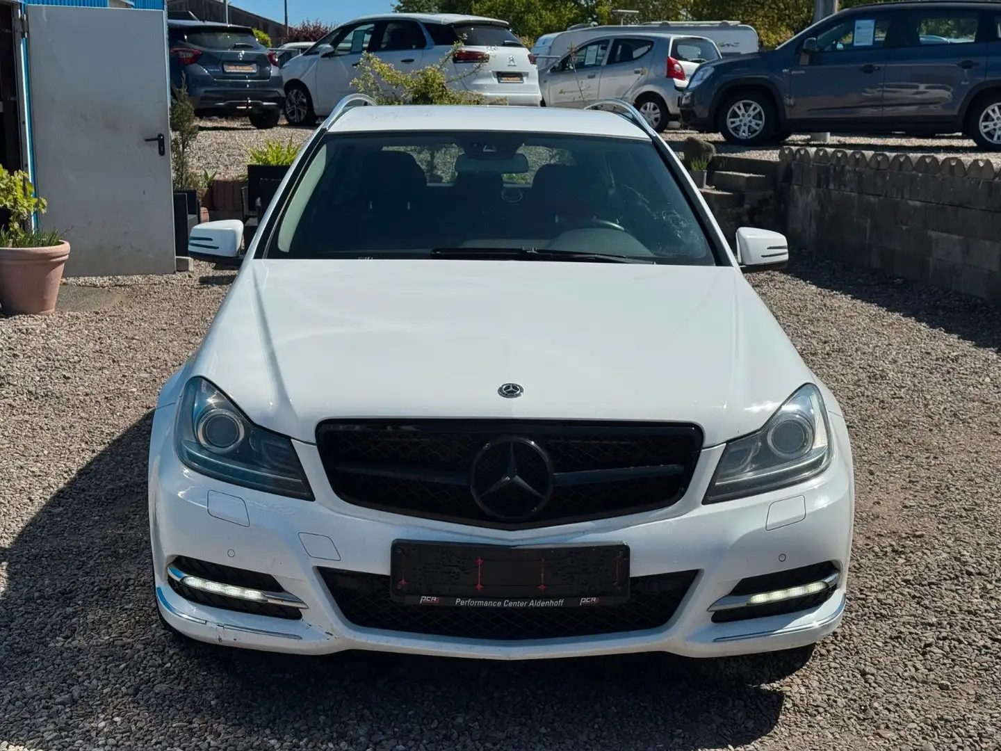 Mercedes-Benz C 220 T CDI *Avantgarde**Automatik**HU 04/2026* Weiß - 2