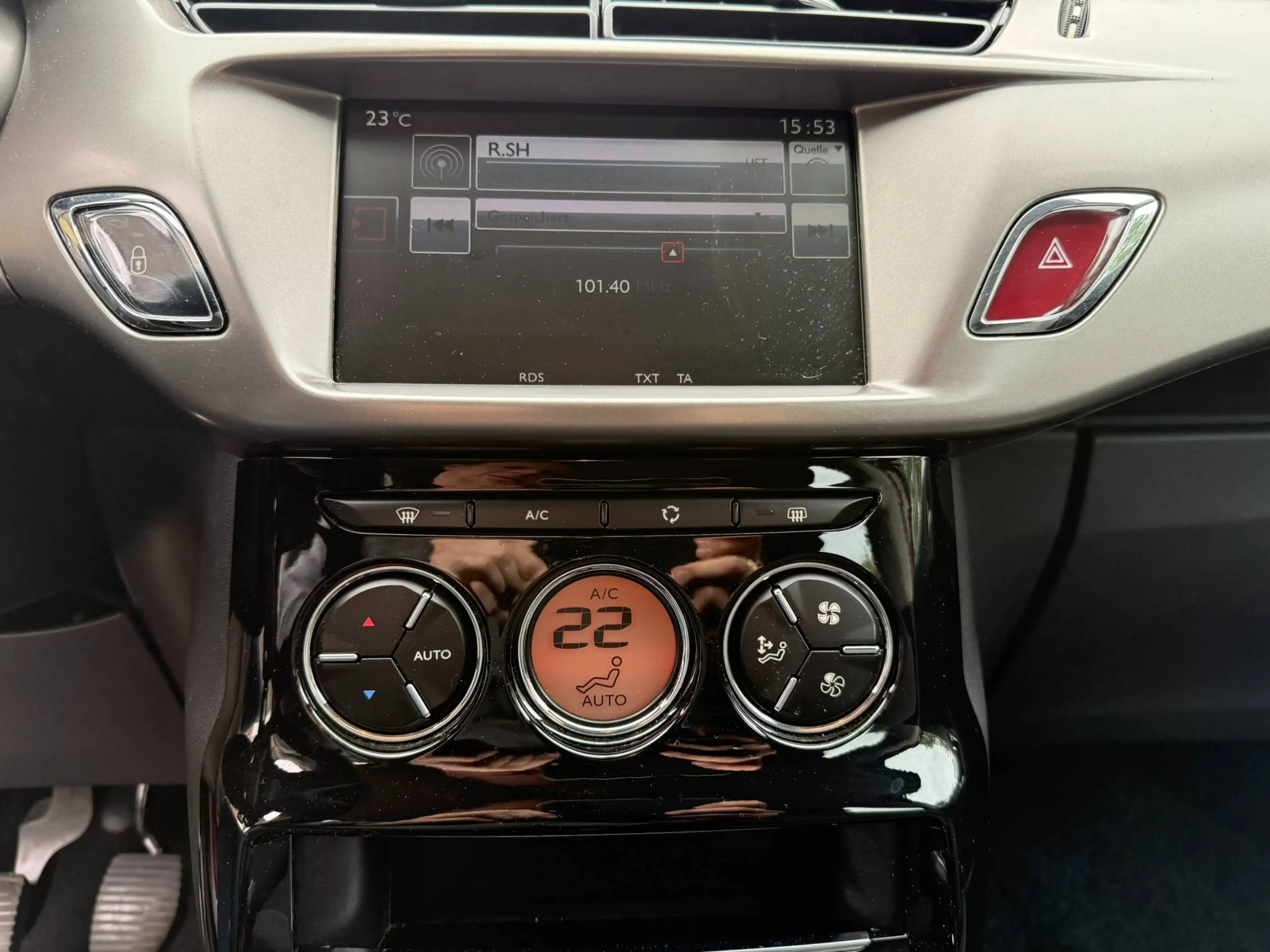 Citroen C3 C3 Pure Tech VTi 82 Selection — photo 11