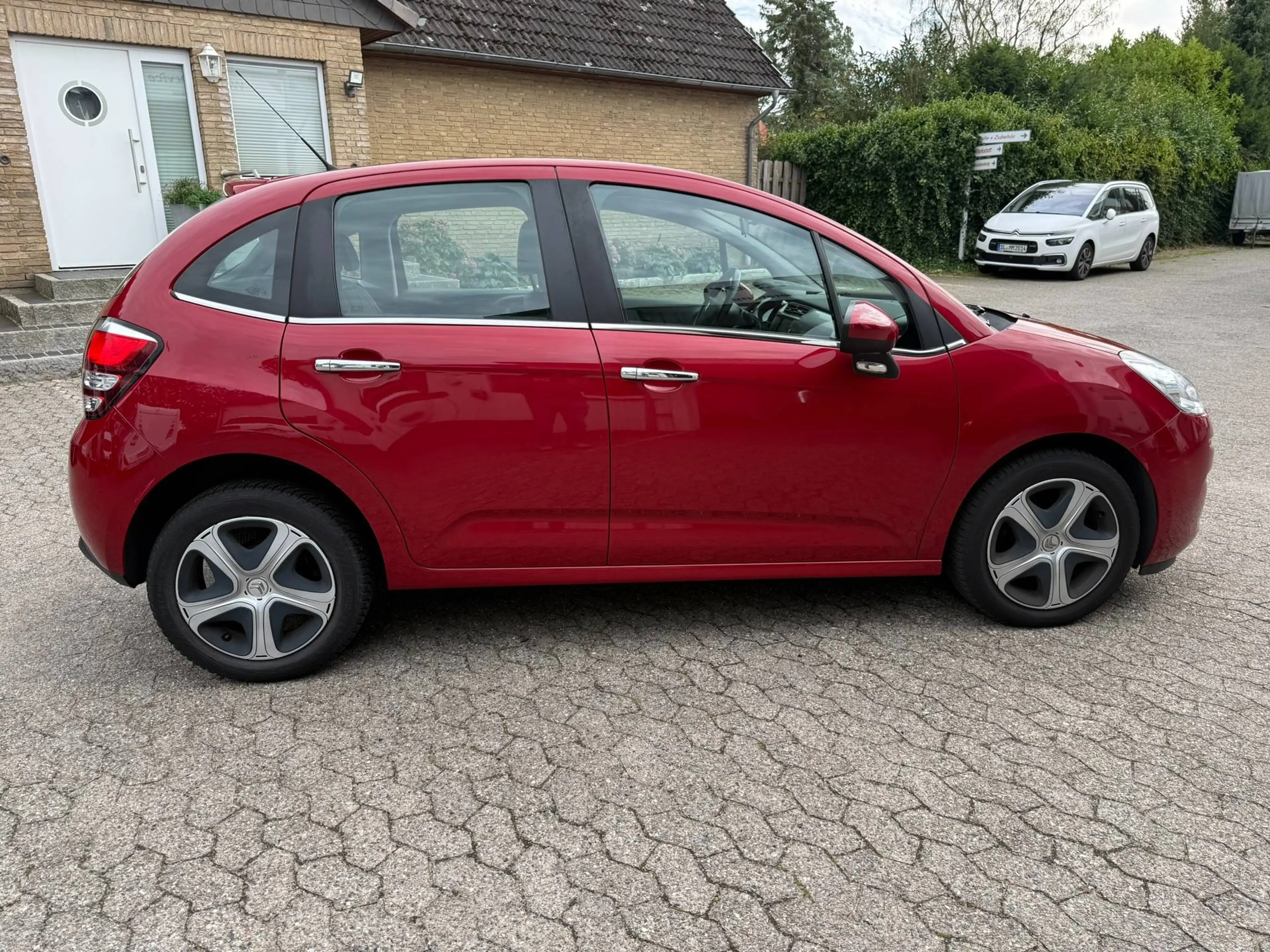 Citroen C3 C3 Pure Tech VTi 82 Selection — photo 6