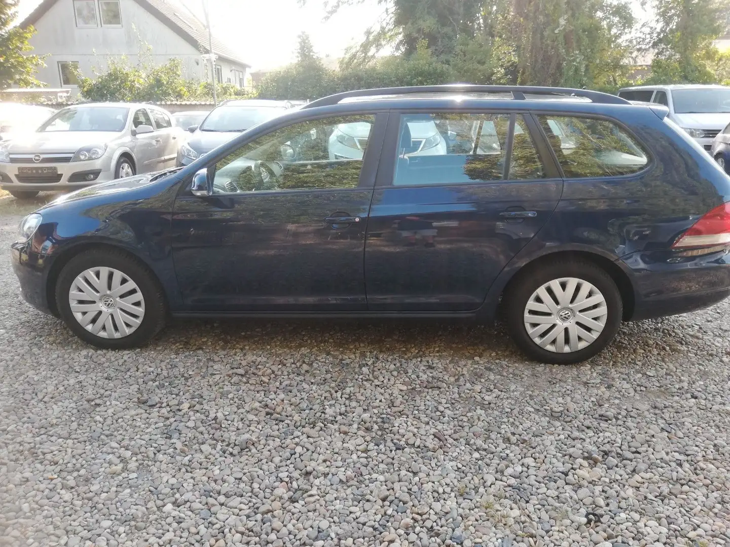 Volkswagen Golf 1.6 Kombi Blau - 2