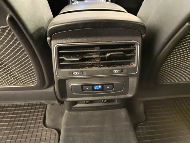 Audi Q8 55 TFSI e quattro Ansicht 14