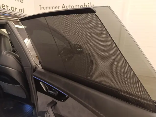 Audi Q8 55 TFSI e quattro Ansicht 12