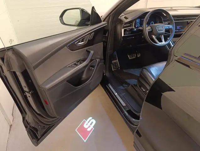 Audi Q8 55 TFSI e quattro Ansicht 16