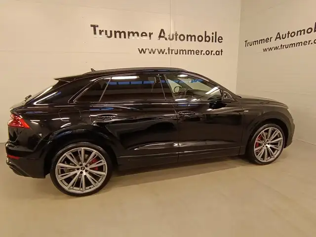 Audi Q8 55 TFSI e quattro Ansicht 4