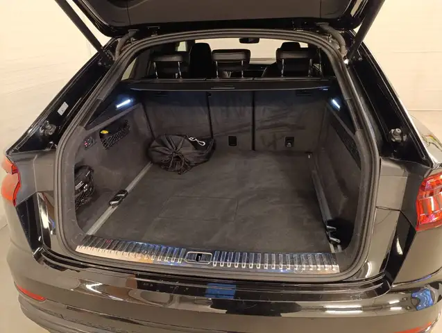 Audi Q8 55 TFSI e quattro Ansicht 7