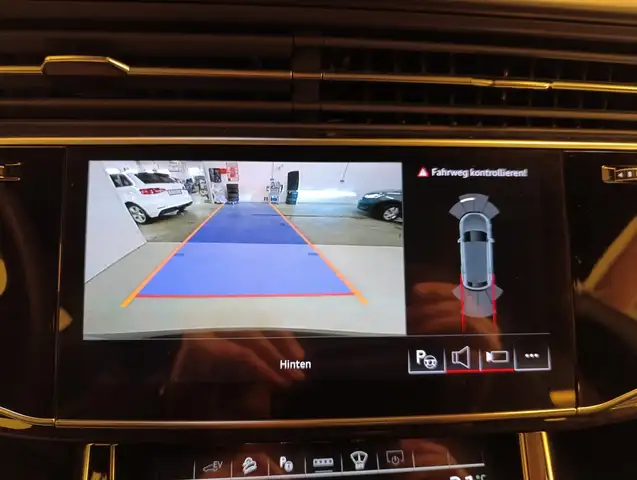 Audi Q8 55 TFSI e quattro Ansicht 27