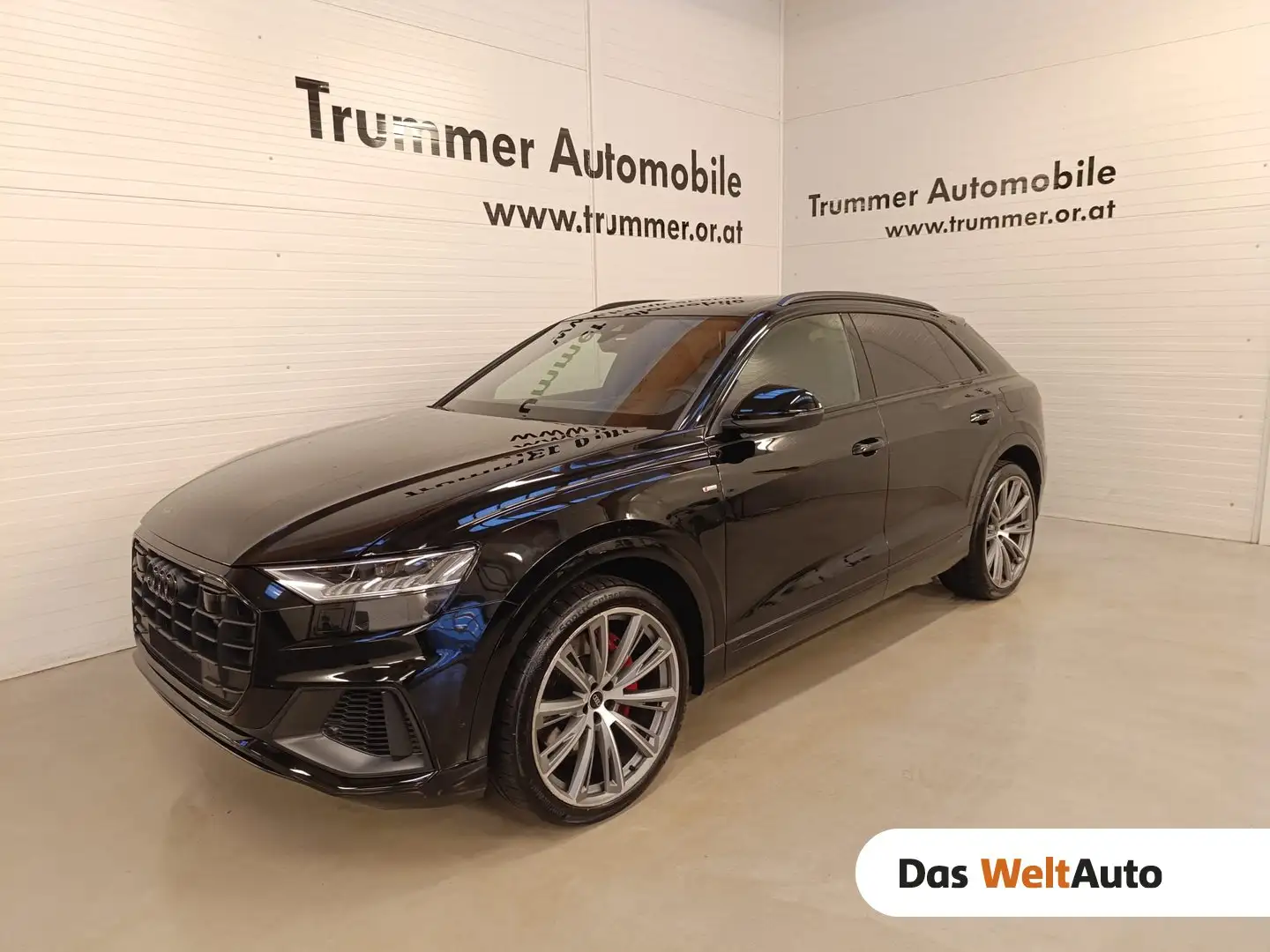 Audi Q8 55 TFSI e quattro Schwarz - 1