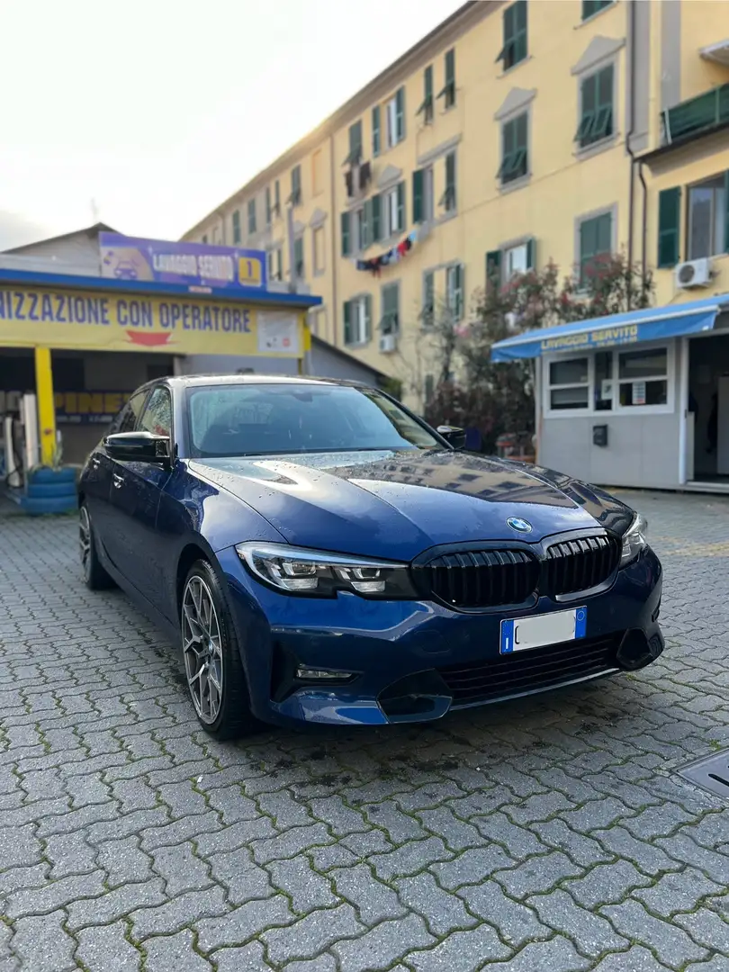 BMW 320 320i  Sport - 1