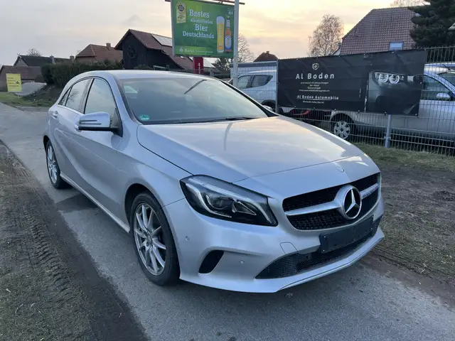 Mercedes-Benz A 200 A 200 CDI / Automatik Navi ILS LED 74000 KM