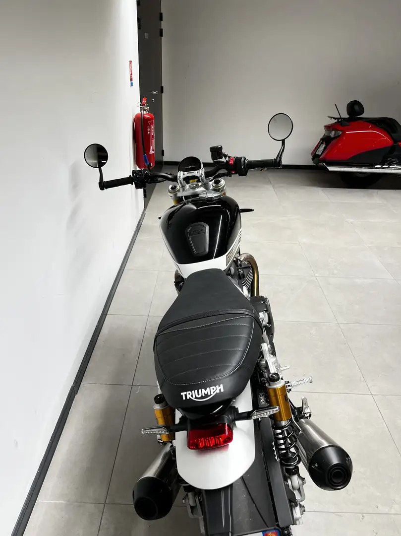Triumph Speed Twin Zwart - 2