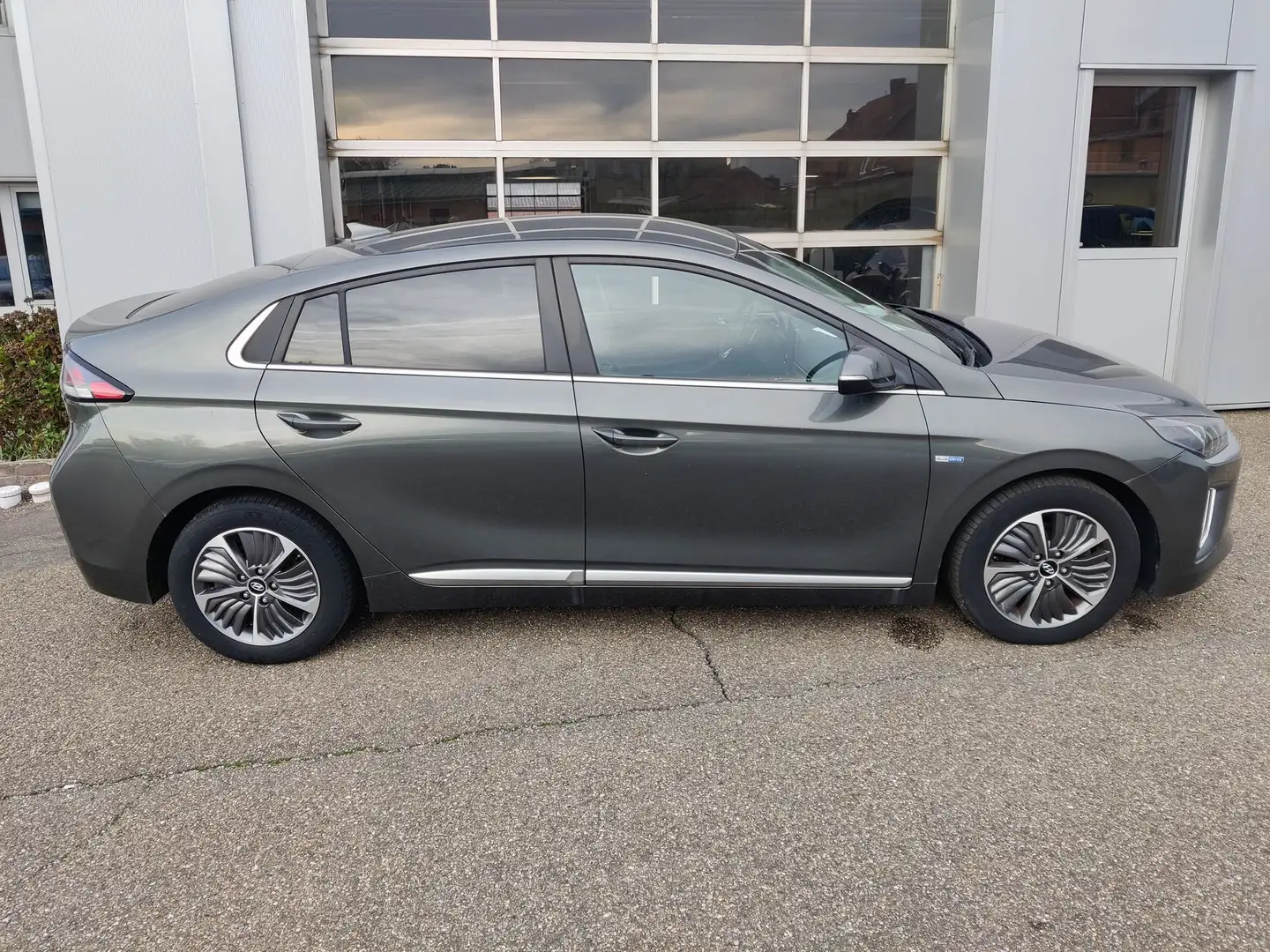Hyundai IONIQ GDi ISG Feel 6-DCT Groen - 2