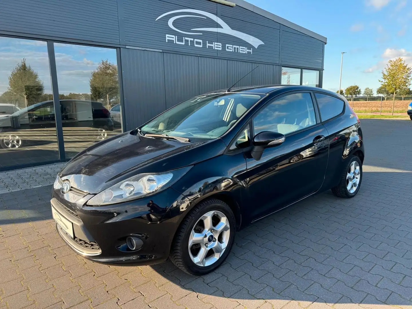 Ford Fiesta Trend/KLIMAANLAGE/MFL/EURO4 Zwart - 1